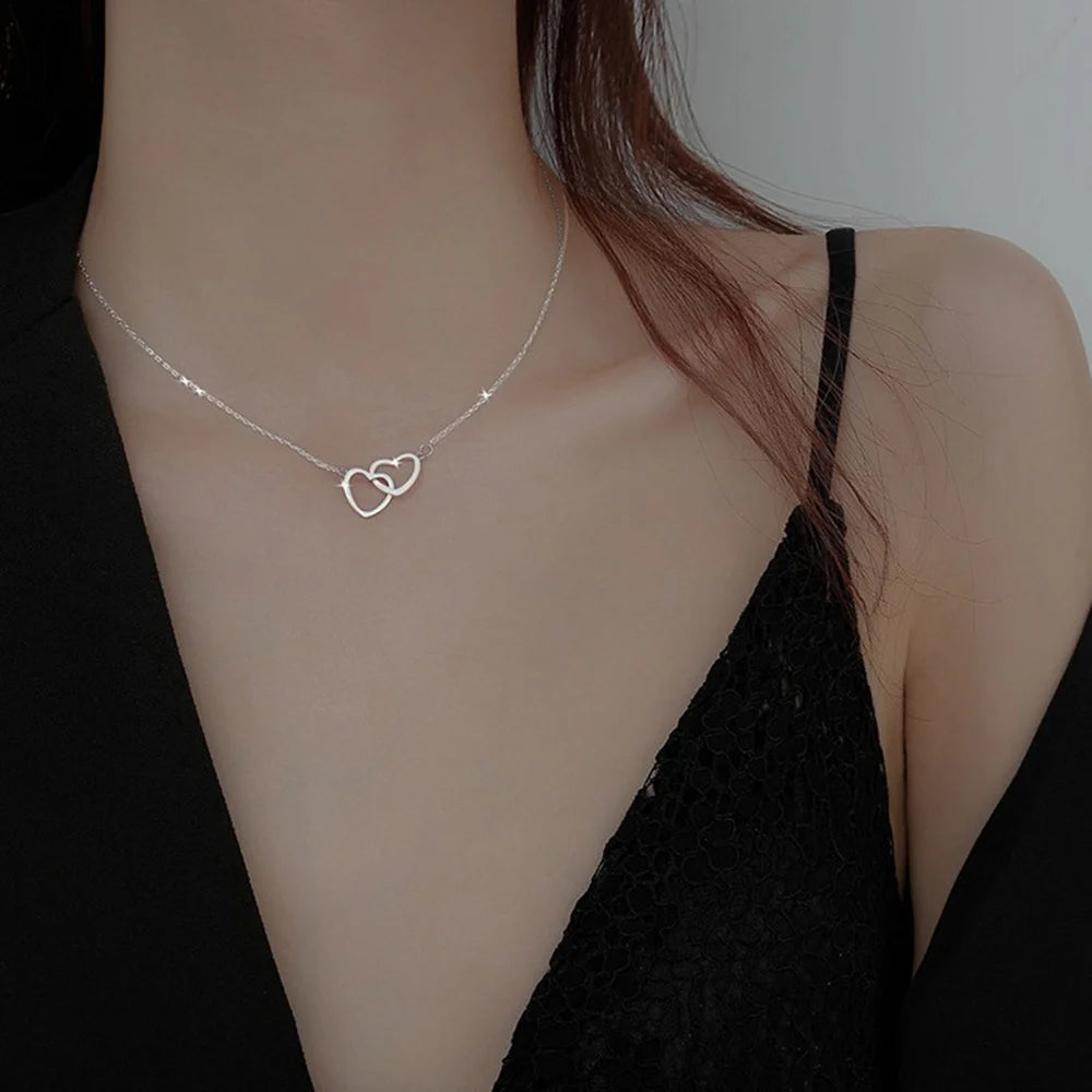 TwinHearts – Minimalist Double Heart Pendant Necklace