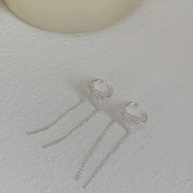 Silver Bow Chain Ear Cuff – 925 Sterling Elegance